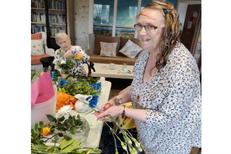 Flower Arranging 