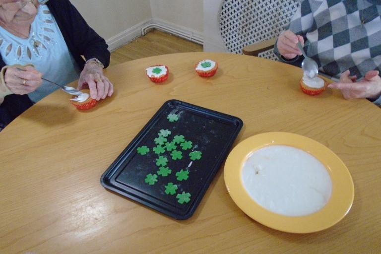 Cake Decorating 