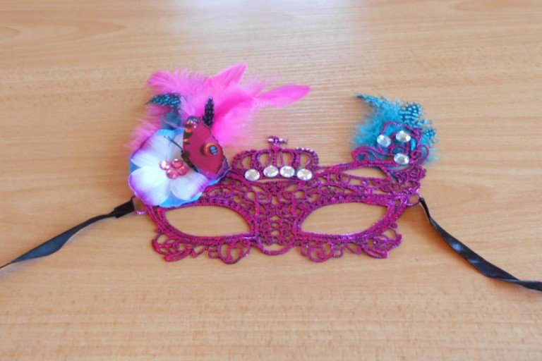 Mardi Gras Mask 