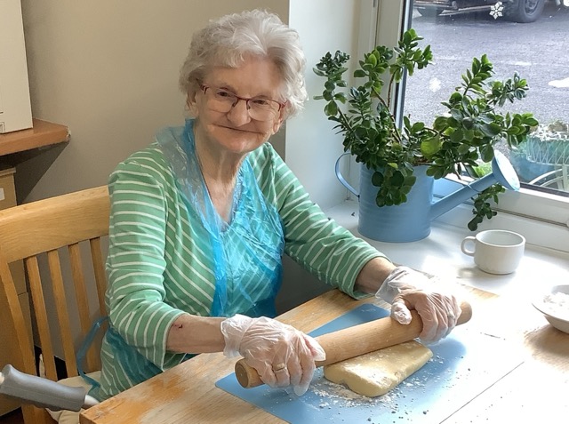 Christmas Cake from seasoned Field View experts.
