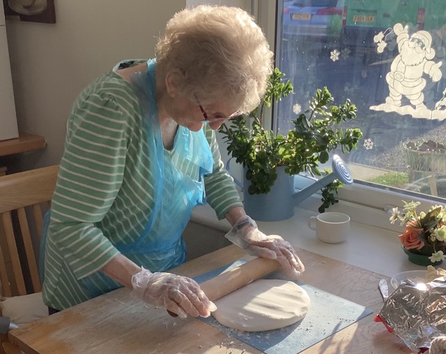 Christmas Cake from seasoned Field View experts.