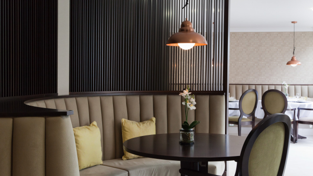 Buckingham House dining room booth 