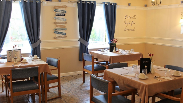 Earsdon Grange dining room 