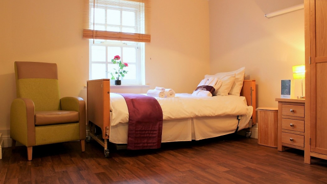 Garden Hill bedroom