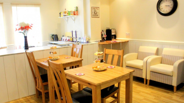 Garden Hill coffee shop