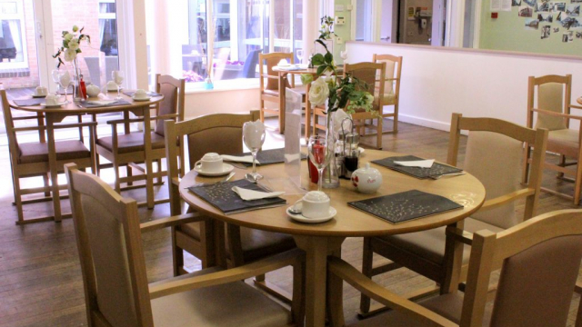 Yohden dining room