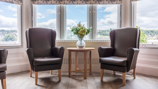 Thorntree Mews seats by the window 