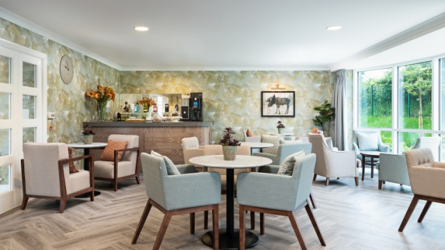 Kings Manor cafe with seating and counter 