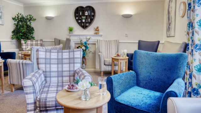 Chestnut Court seating area 