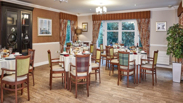 Abingdon Court Dining area 