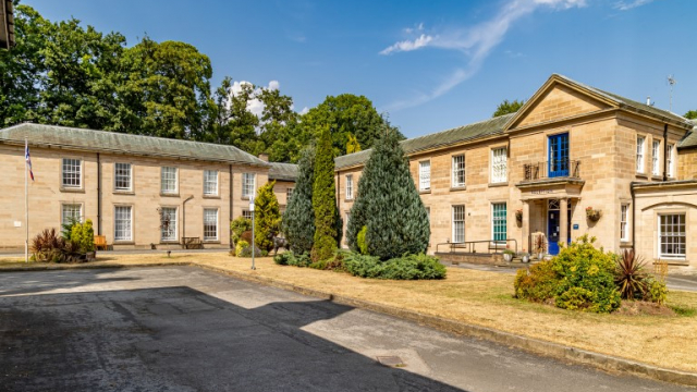 Gateford Hill exterior