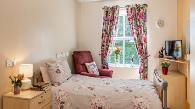 Mary Chapman Court bedroom