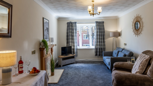 Alexandra court living room 