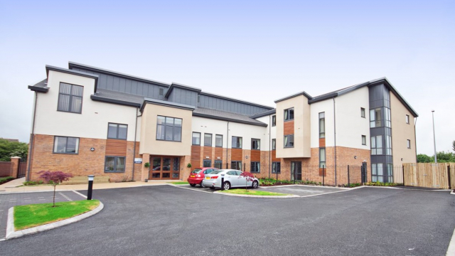 Clarendon Court exterior