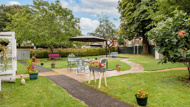 Kings court garden