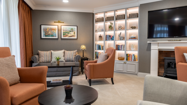 Claremont Manor Lounge