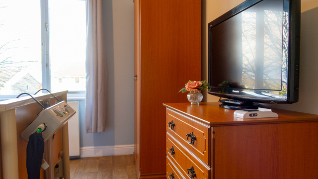 Howgate House Bedroom Entertainment