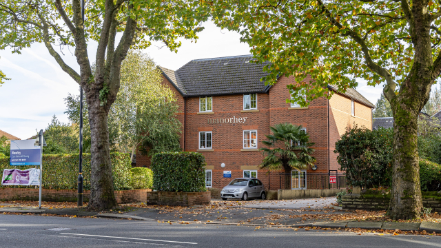 Manorhey exterior