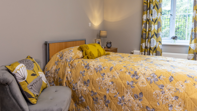 Manorhey  bedroom