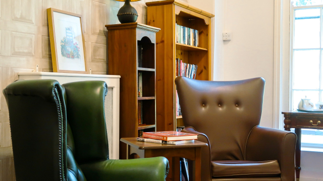 Gateford Hill Library