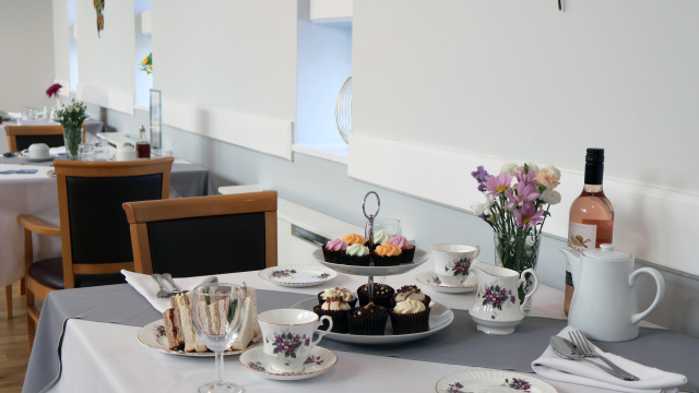 White Rose Lodge dining room