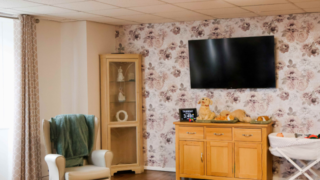 Barnes Court Lounge