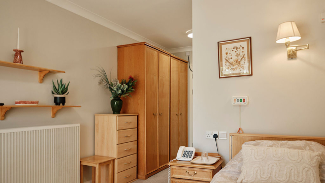 bedroom 2