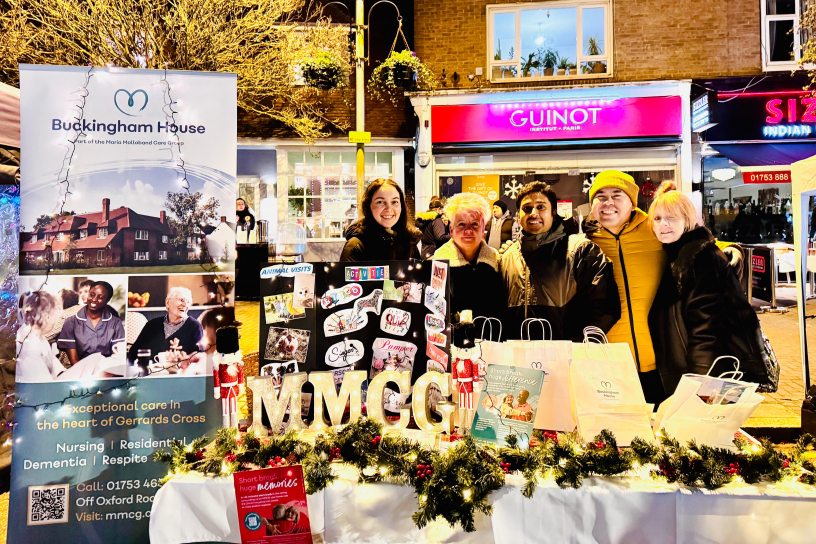 Buckingham light switch on