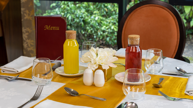 Dining standards - Maria Mallaband 